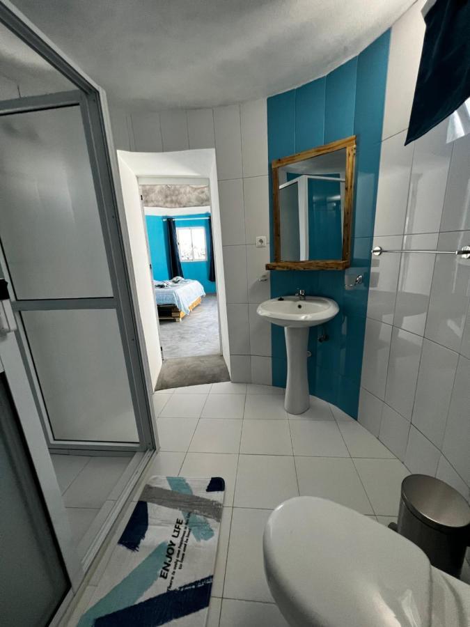 Ecofunco Bed and Breakfast Portela Buitenkant foto