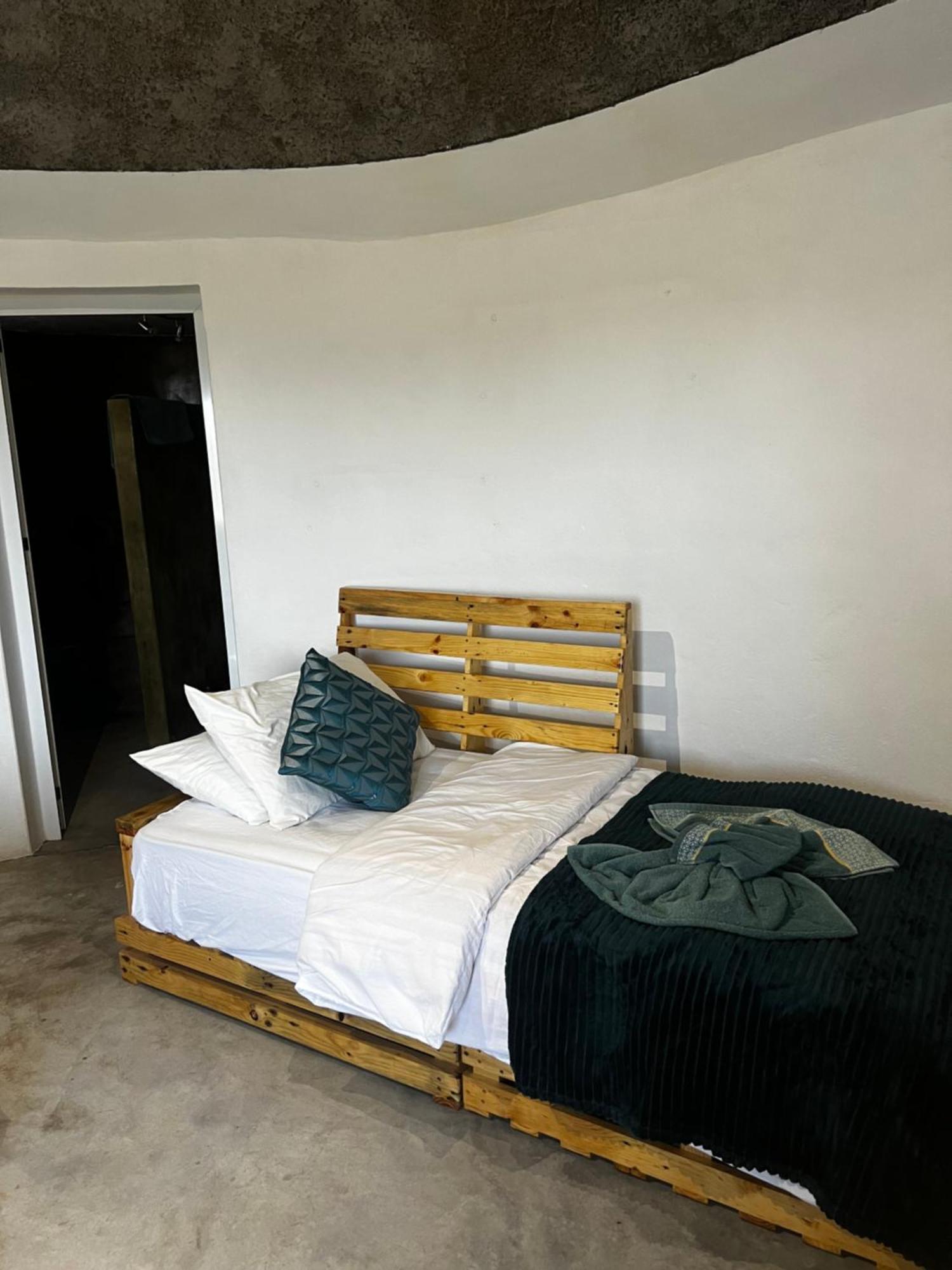 Ecofunco Bed and Breakfast Portela Buitenkant foto